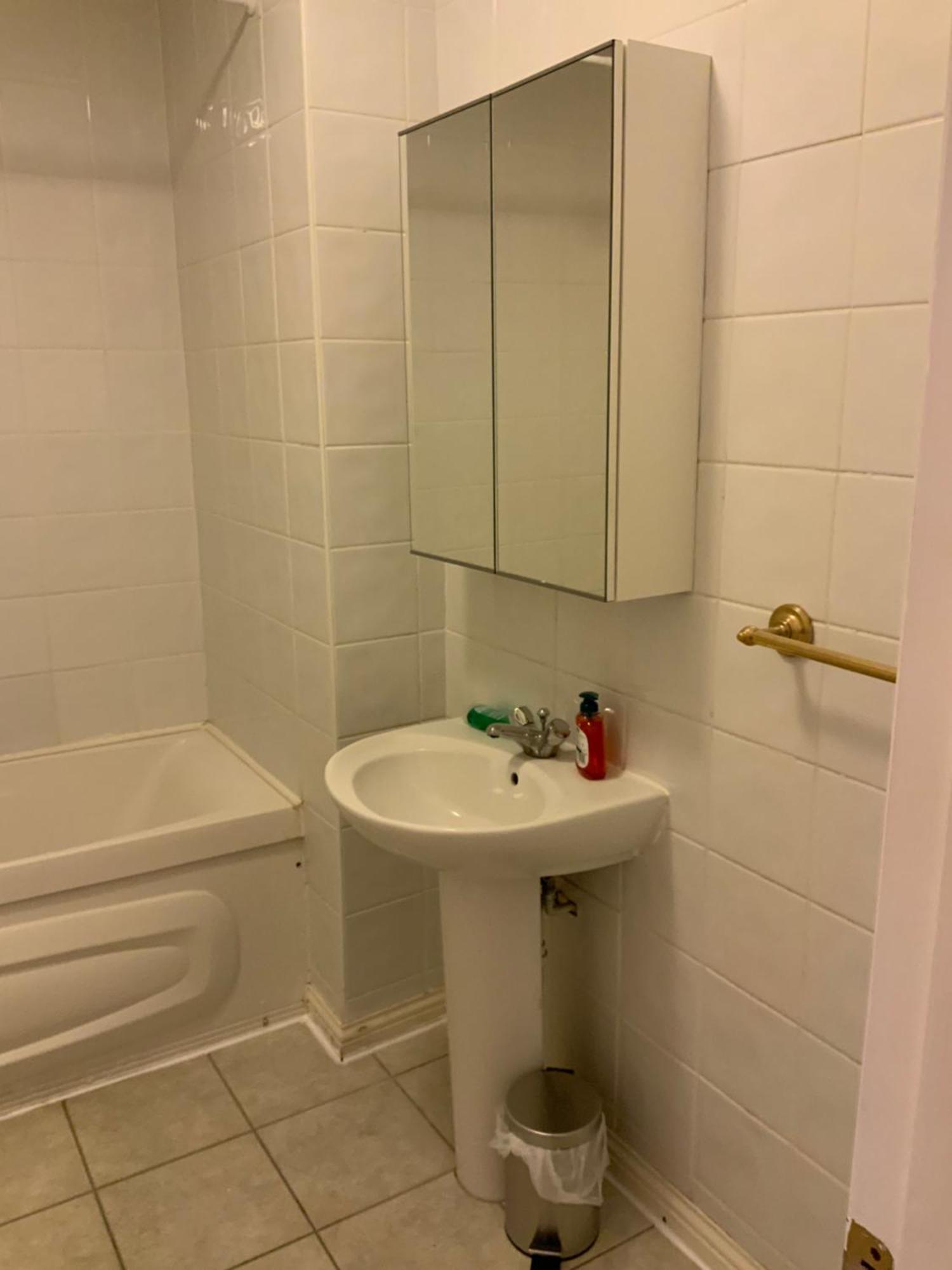 Quite And Cozy 2 Bedroom Apartment Galway Bagian luar foto
