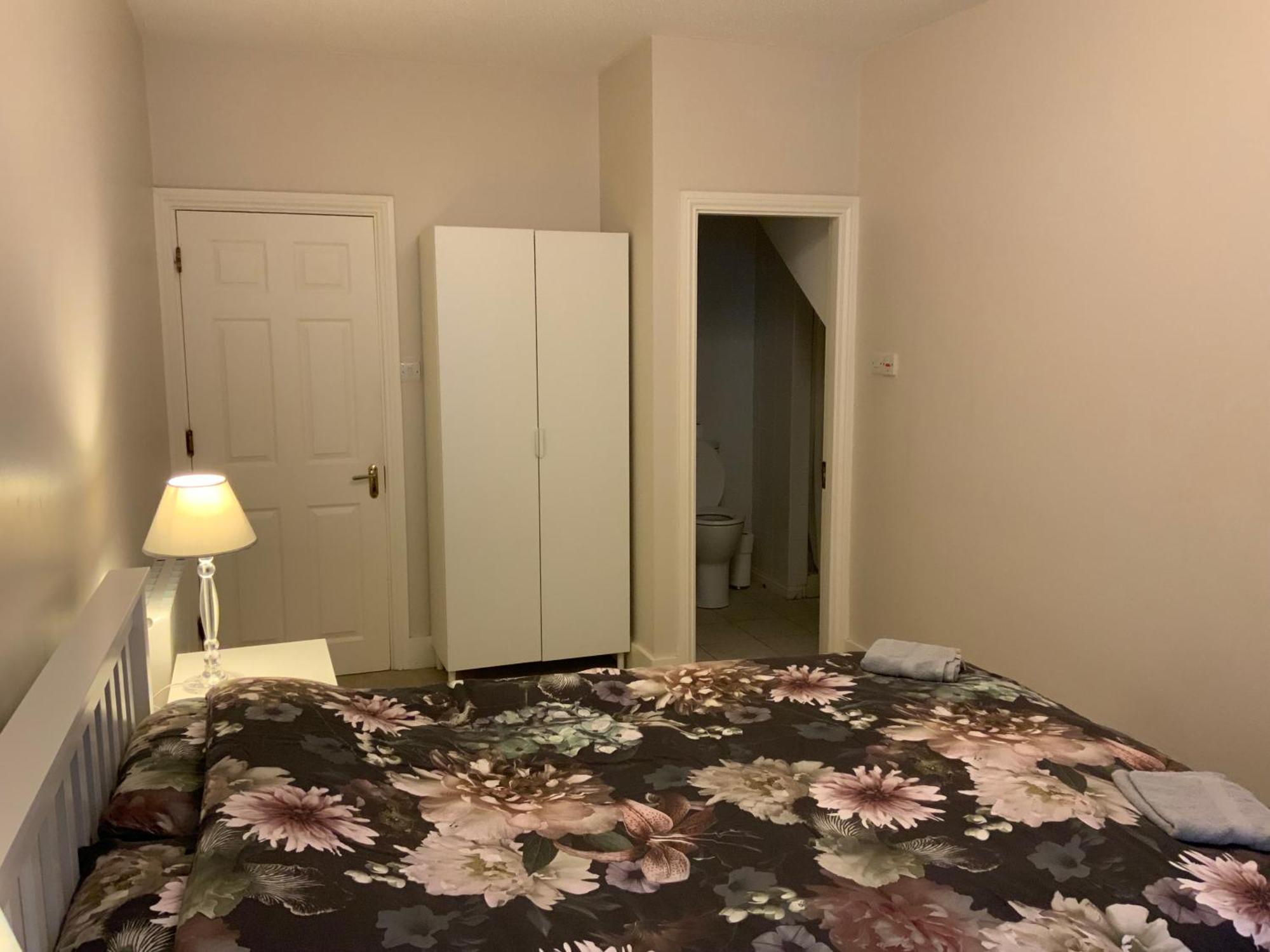 Quite And Cozy 2 Bedroom Apartment Galway Bagian luar foto